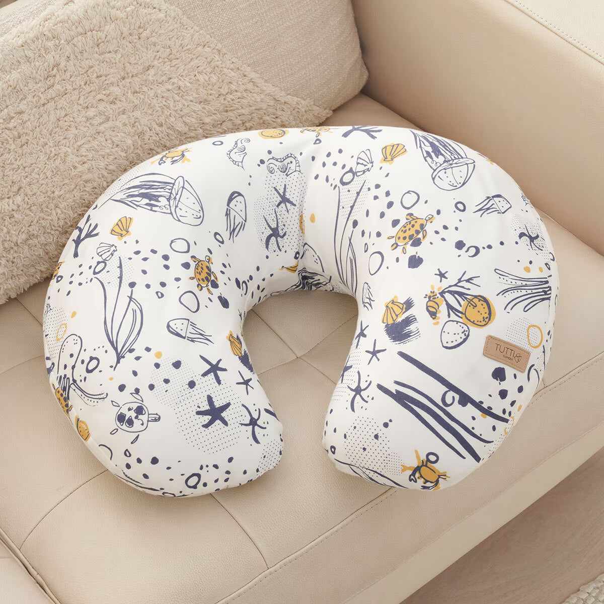 Tutti Bambini Feeding Pillow 42 X 55 Cm, Our Planet image 2
