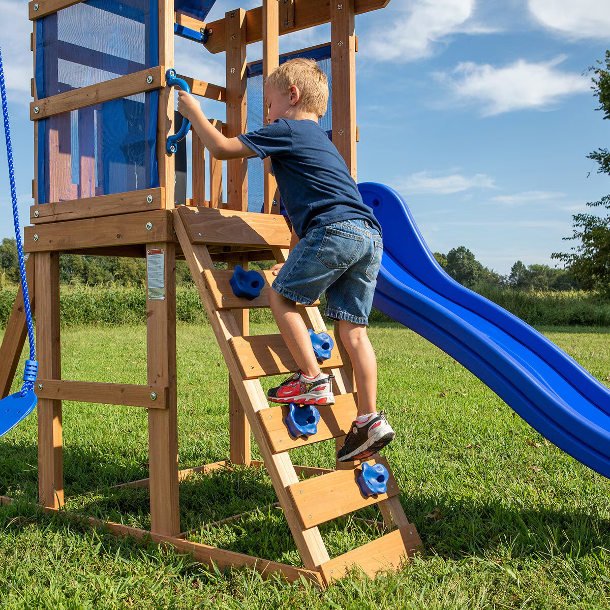 Backyard Discovery Aurora Swingset Playcentre (3-10 Years)