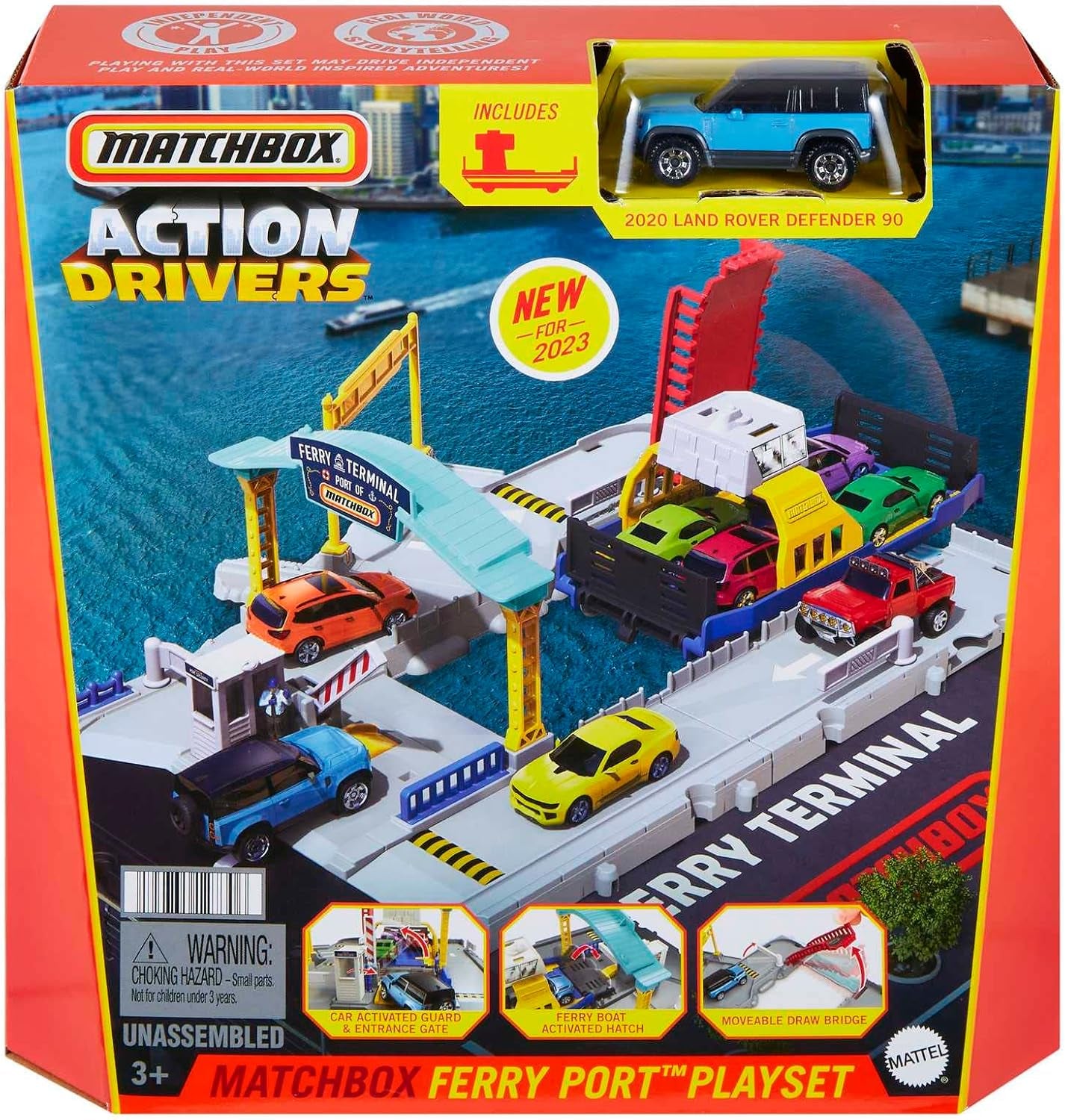 Cars Playset Ferry Port Set - Retractable Ferry on Wheels, Cars and Kids Activated Features - Includes 1 Land Rover - HMH29