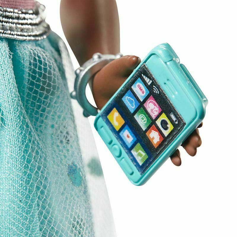 Barbie Princess Adventure Nikki Doll image 5