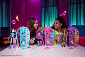 Monster High Catty Noir Skulltimate Secrets Hauntlywood Mysteries Doll image 1