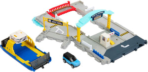 Cars Playset Ferry Port Set - Retractable Ferry on Wheels, Cars and Kids Activated Features - Includes 1 Land Rover - HMH29