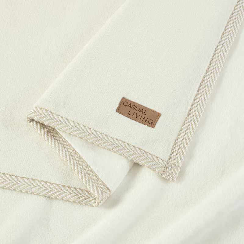 Casual Living Luxe Plush Throw in 3 Colours, 127 X 178 Cm