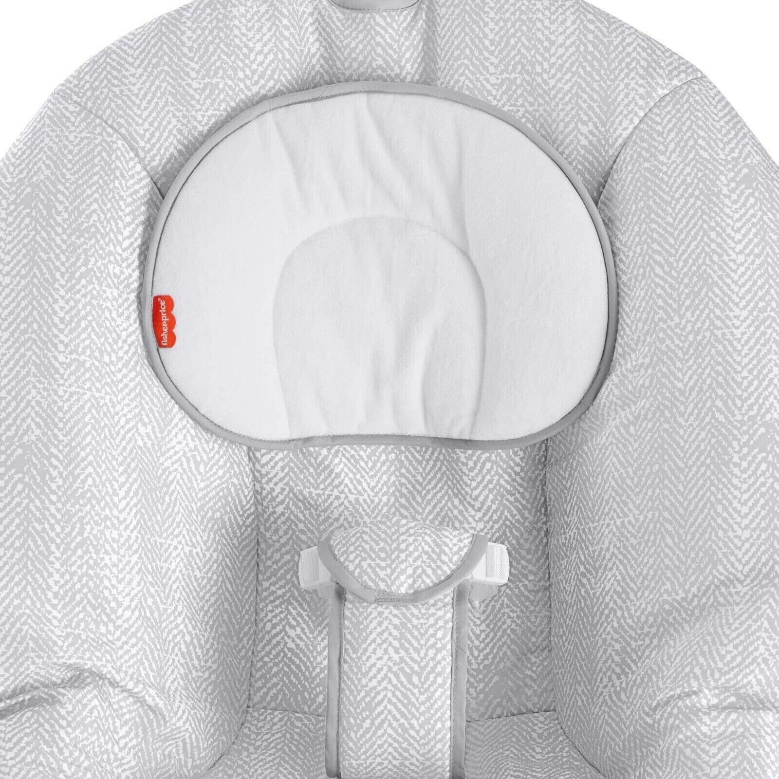 Fisher-Price Deluxe Bouncer Soothing Baby Seat image 6