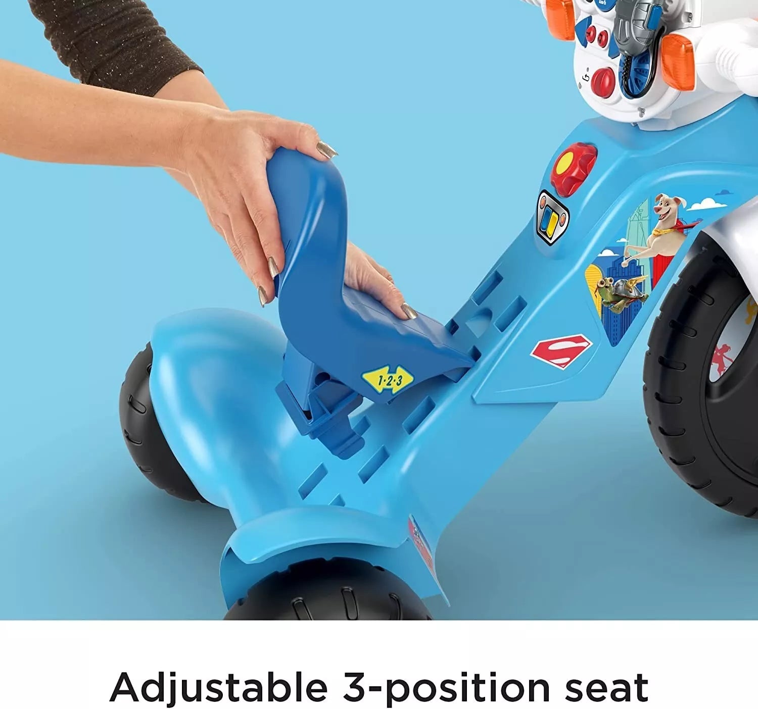 Power Wheels DC League of Super-Pets Lights and Sounds Trike ride-on tricycle image 5