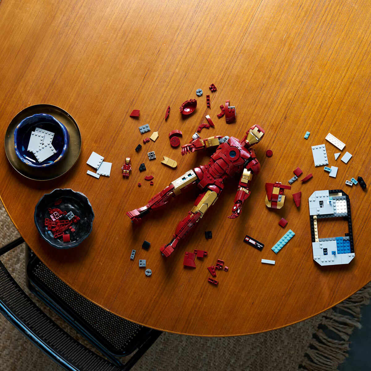 LEGO Marvel Iron Man Mark 3 Collectors Edition - Model 76344 (18+ Years) image 2