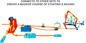 Hot Wheels Track Builder Straight Track Set | 4.6m (15ft) of Track | 1 Car Included | Ages 4+