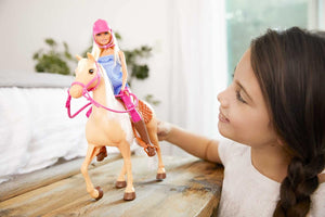 Coffret Barbie Poupée et Cheval, Cheveux Blonds avec Accessoires