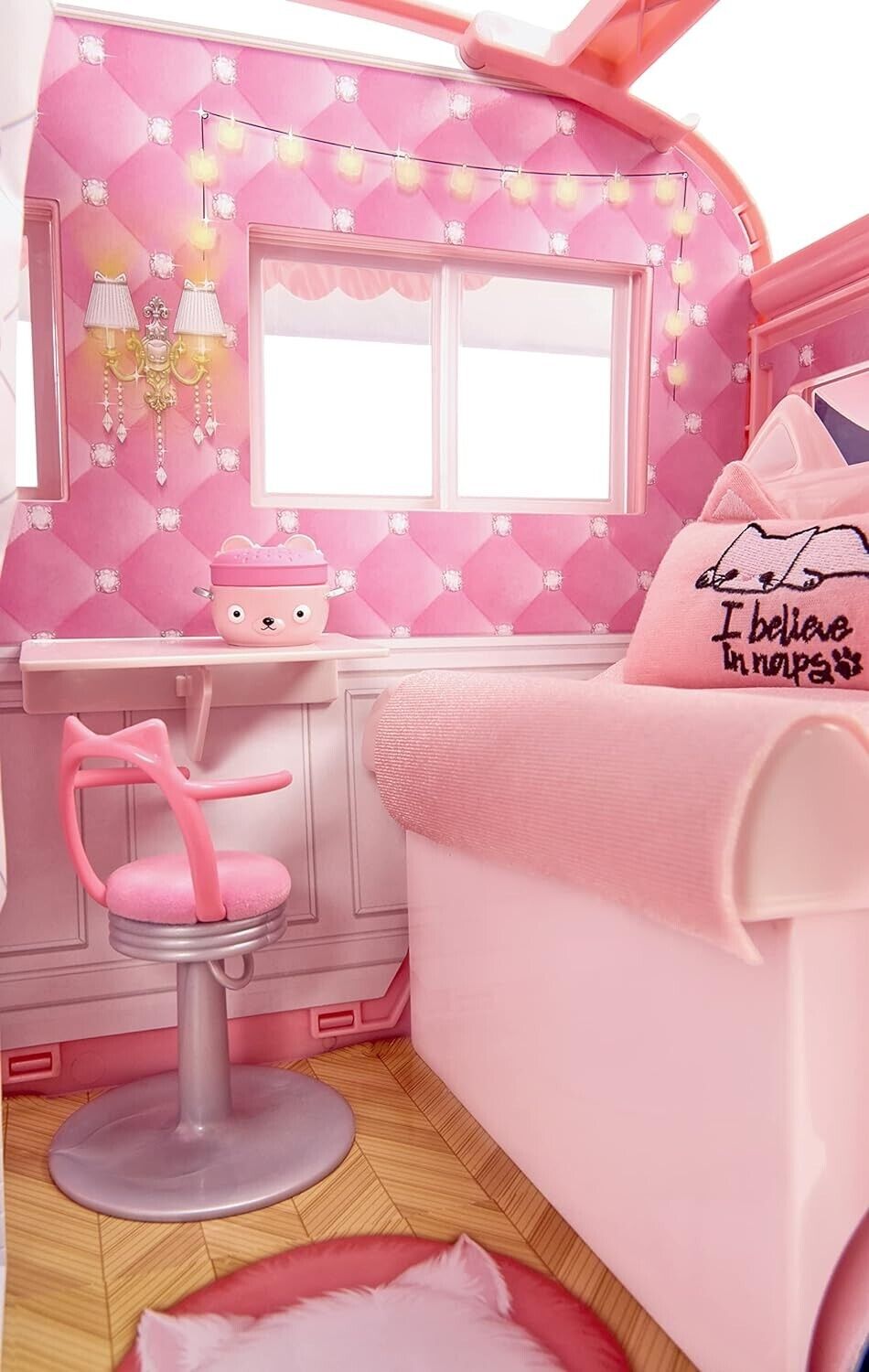 Na! Na! Na! Surprise Kitty-Cat Camper image 8