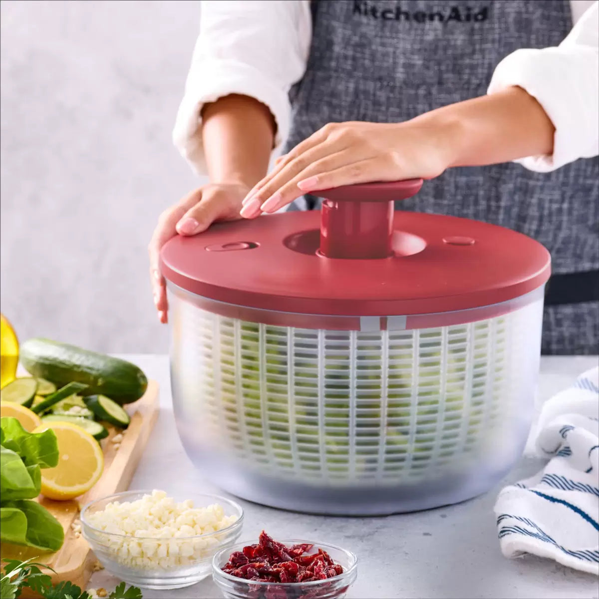 KitchenAid Universal Salad Spinner 7.43qt Empire Red One‑Hand Pump image 0