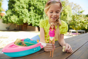 Coffret Barbie Poupée et Bateau Jouet avec Chiot et Accessoires