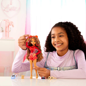 Coffret Barbie Dream Besties Poupée et Accessoires, Poupée mannequin articulée Teresa