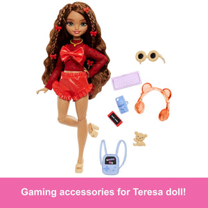Coffret Barbie Dream Besties Poupée et Accessoires, Poupée mannequin articulée Teresa