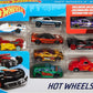 Coffret cadeau Mattel Hot Wheels 9 voitures (modèles aléatoires)