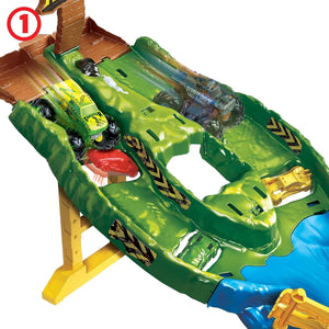 Circuit de course Hot Wheels Monster Trucks Wreckin' Raceway avec 2 camions miniatures Bigfoot et Gunkster