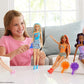Poupée Barbie Color Reveal inspirée de l'arc-en-ciel et accessoires avec 6 surprises