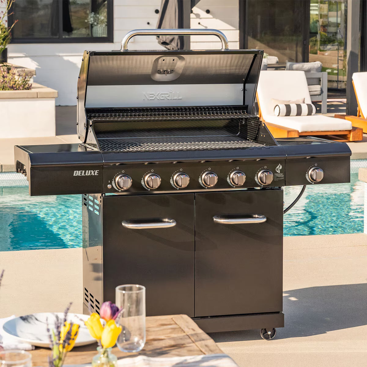 Nexgrill Deluxe 7 Burner Gas Barbecue Grill + Cover