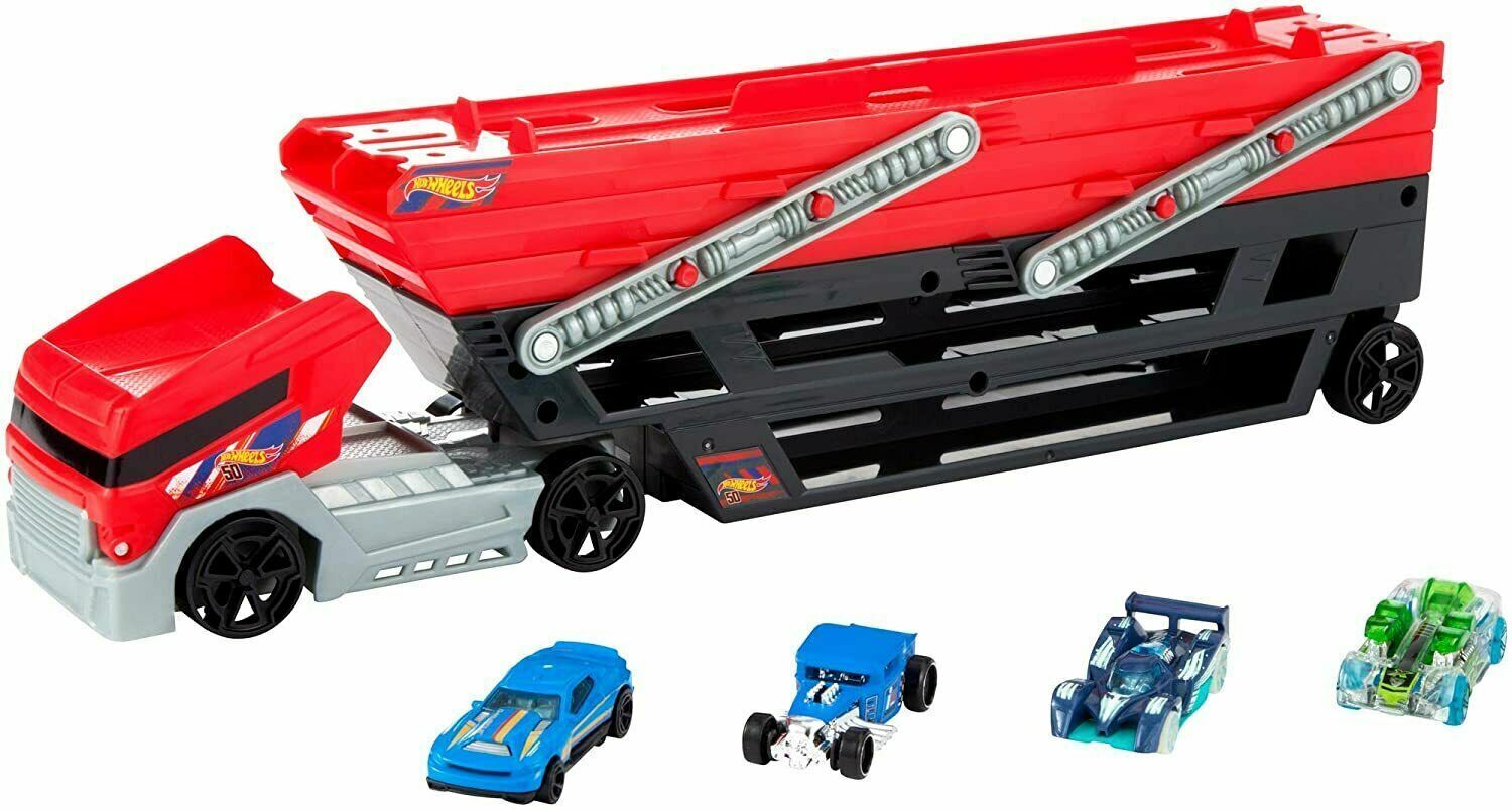 Hot Wheels Mega Hauler +4 Cars image 0
