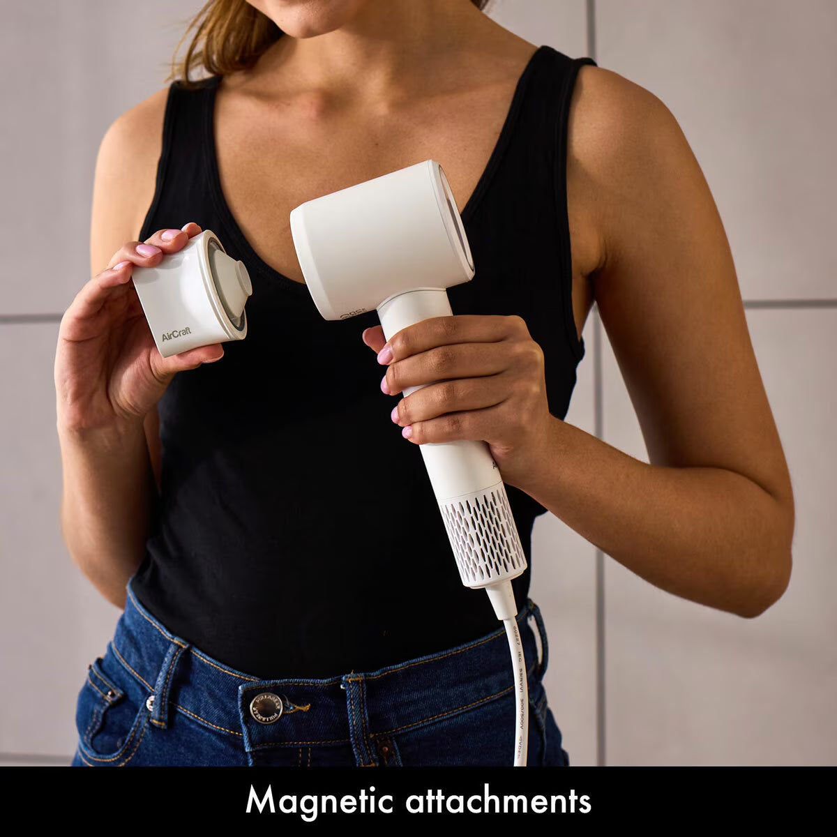 Aircraft Airmotion AIRHD1-W High Speed Ionic Hair Dryer with Heat Control in Snow White