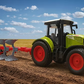 Tracteur de la ferme Big Daddy, laboure les cultures